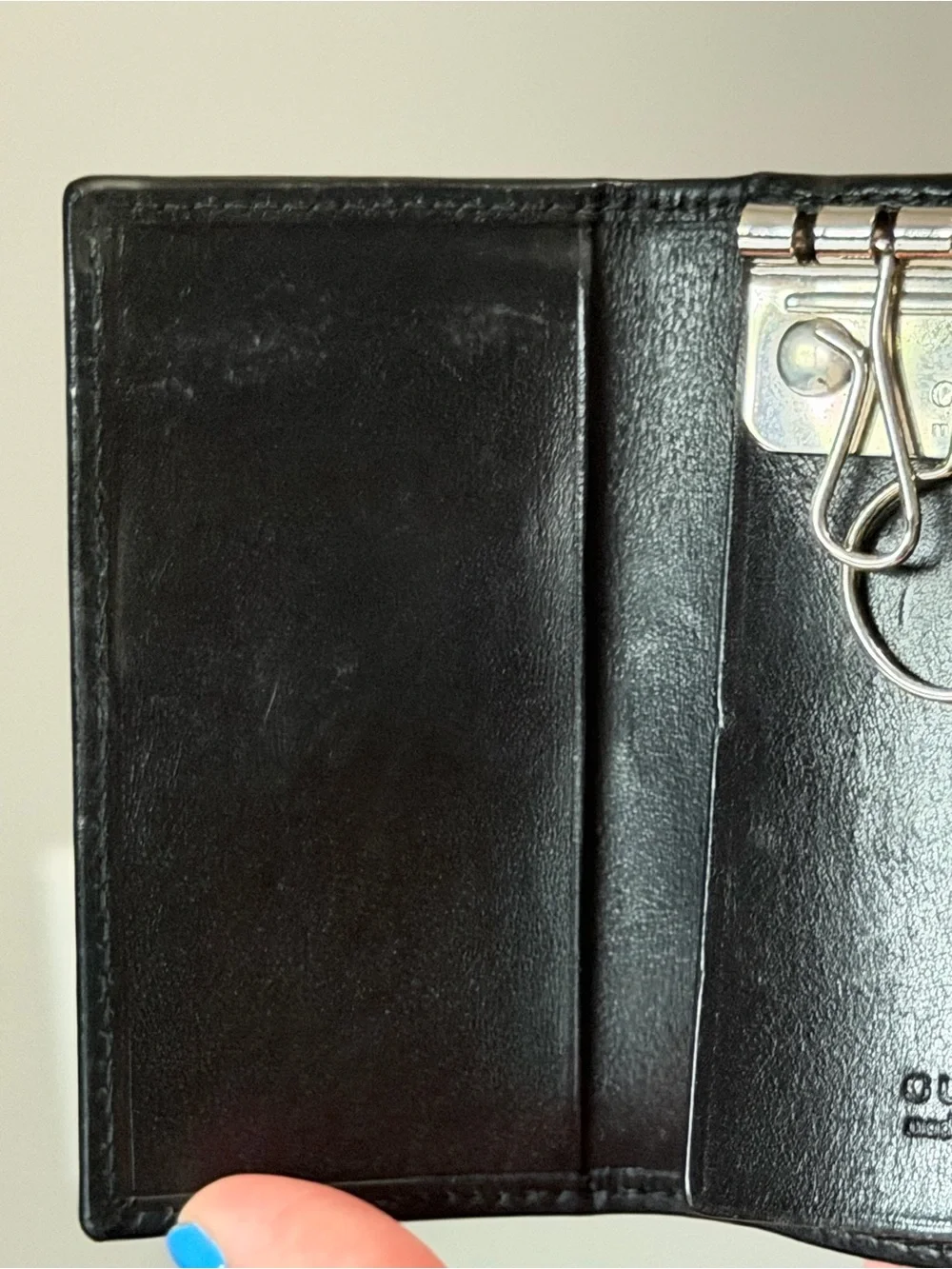 Gucci black key holder